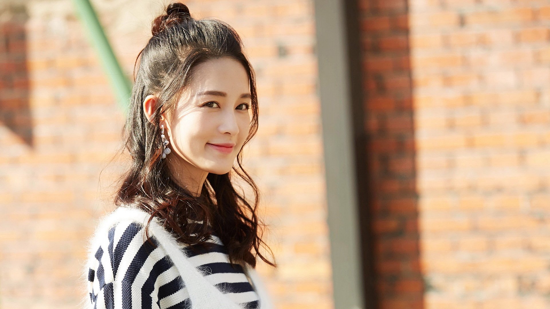 熊猫体育娱乐-球员在节奏冲击中如何保护控球安全,球队节奏