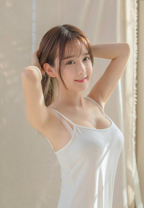 熊猫体育app-C罗表达对球迷支持的真诚感谢,c罗对球迷温馨场景